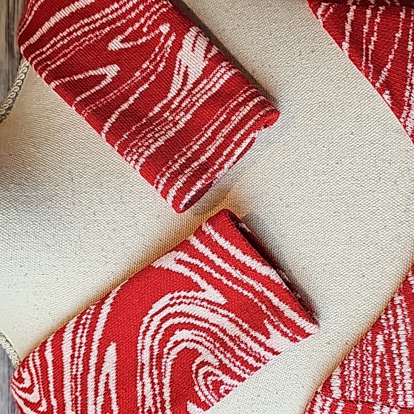 ZARA RED & WHITE MARBLED LONG SLEEVE SWEETHEART NECK BODYCON MINI DRESS - Picture 8 of 11